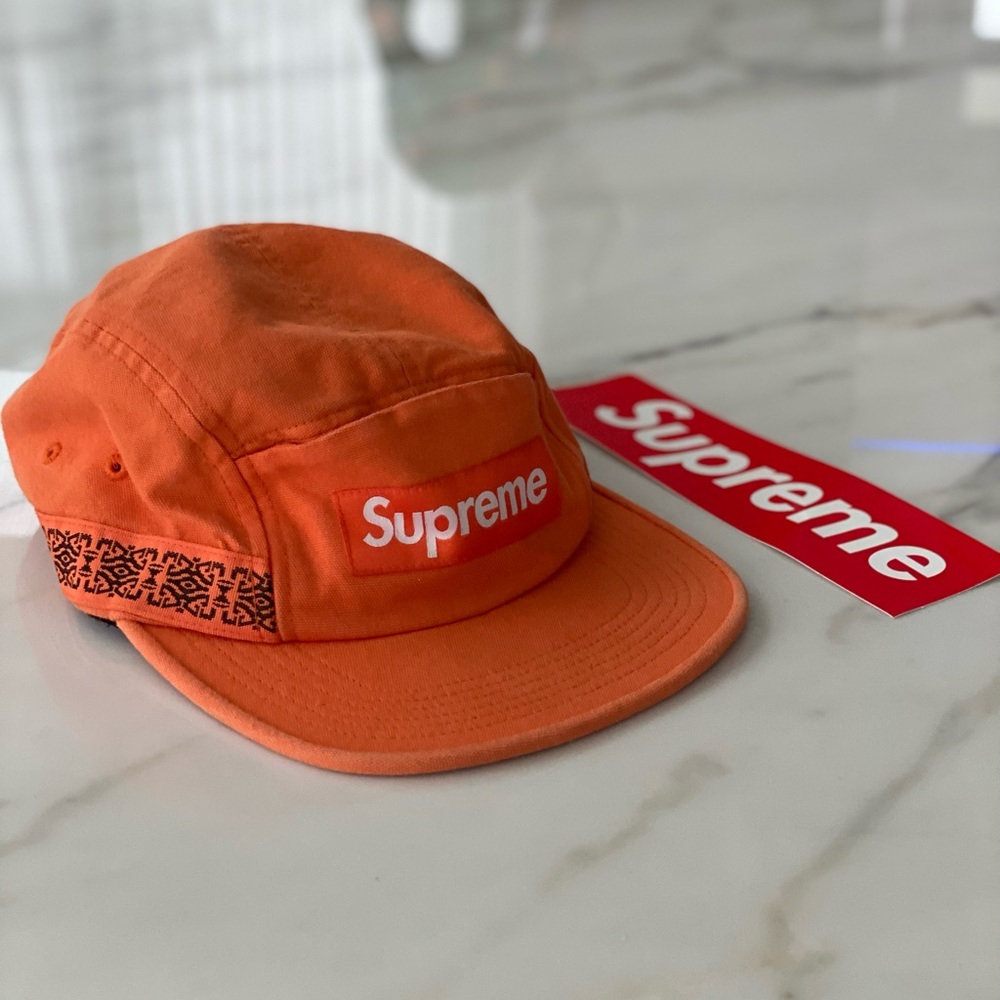Supreme 
Side Tape Camp Cap